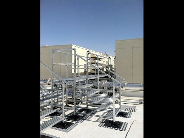 Industrial rooftop walkway